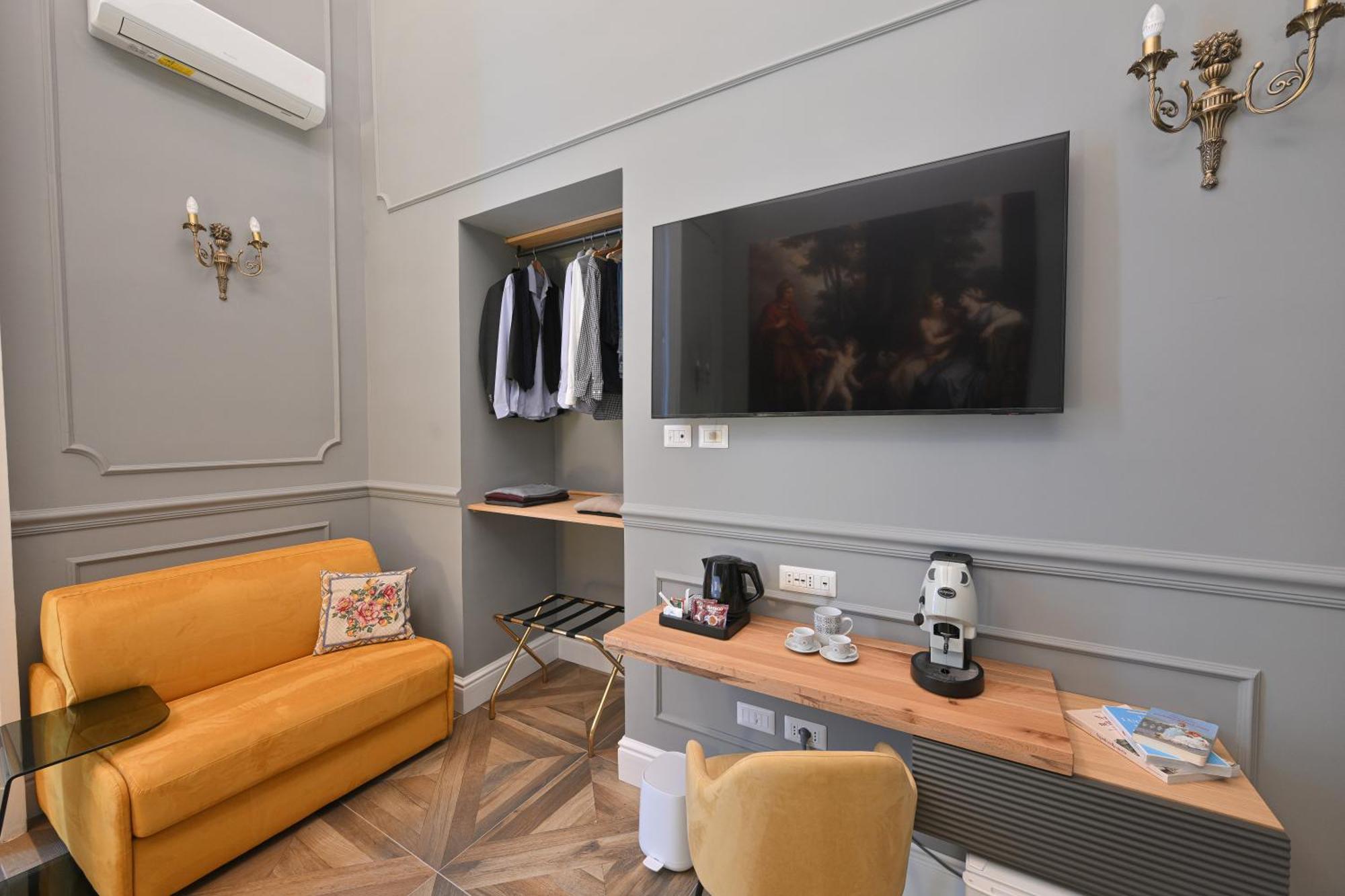 Toledo 424 Suite Naples Exterior photo